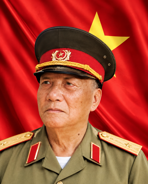 Đồng chí Lê Văn Tưởng